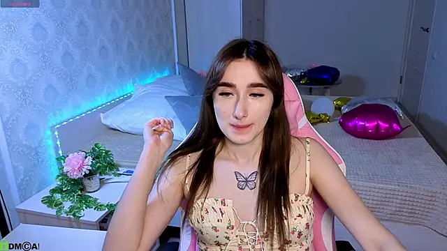 Snapshot of Lady_Sunrise12 chatting on March 2026 01:06:02 AM Lady Sunrise12 online show from March 2026 01:06:02 AM