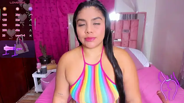 Snapshot of BiancaBooty chatting on April 2026 10:05:01 AM BiancaBooty online show from April 2026 10:05:01 AM