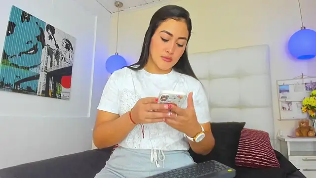 Snapshot of Tatiana24_ chatting on April 2026 09:30:01 PM Tatiana24 online show from April 2026 09:30:01 PM