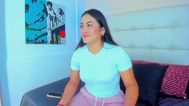 Snapshot of Tatiana24_ chatting on April 2026 09:08:02 PM Tatiana24 online show from April 2026 09:08:02 PM