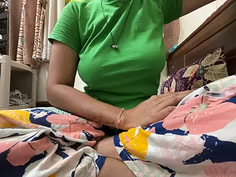 Snapshot of Noor_Sexy02 chatting on July 2026 02:07:02 AM Noor Sexy02 online show from July 2026 02:07:02 AM