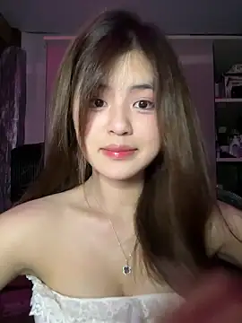 Snapshot of Sweet20-20 chatting on April 2026 03:53:01 PM Sweet20-20 online show from April 2026 03:53:01 PM