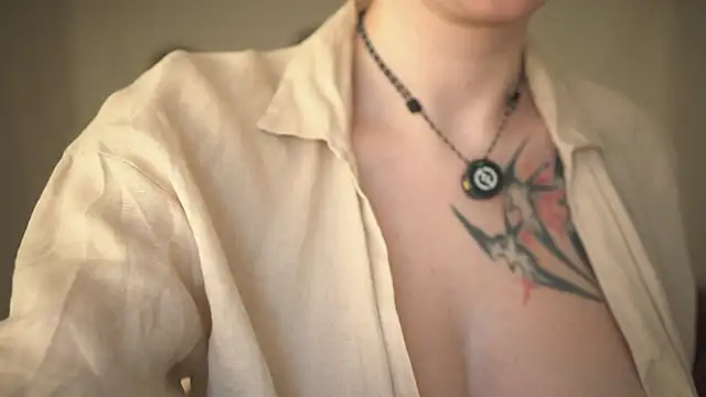 Snapshot of valeriaraw chatting on April 2026 01:11:01 PM valeriaraw online show from April 2026 01:11:01 PM