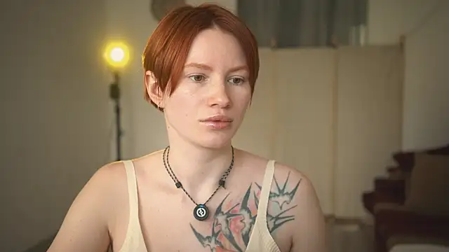 Snapshot of valeriaraw chatting on April 2026 12:43:01 PM valeriaraw online show from April 2026 12:43:01 PM