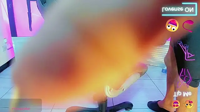 Snapshot of Andrea_Pop__ chatting on March 2026 11:37:01 AM Andrea Pop online show from March 2026 11:37:01 AM