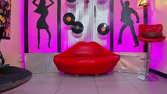 Snapshot of Andrea_Pop__ chatting on April 2026 11:14:02 AM Andrea Pop online show from April 2026 11:14:02 AM