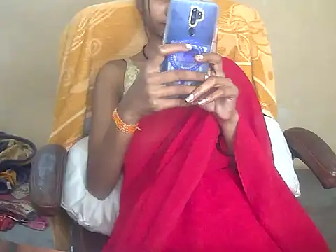 Snapshot of QueenOfDesire01 chatting on April 2026 05:17:01 PM QueenOfDesire01 online show from April 2026 05:17:01 PM