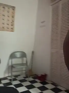 TSROYALE7527 online show from April 2026 05:43:02 PM