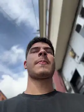 Snapshot of ApoloGray__ chatting on April 2026 07:58:02 PM ApoloGray online show from April 2026 07:58:02 PM