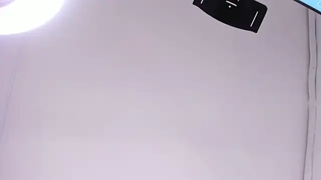 Snapshot of alannaht chatting on April 2026 07:58:02 PM alannaht online show from April 2026 07:58:02 PM