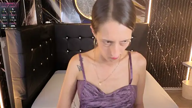 Snapshot of Karolynrousse_ chatting on March 2026 05:40:02 PM Karolynrousse online show from March 2026 05:40:02 PM