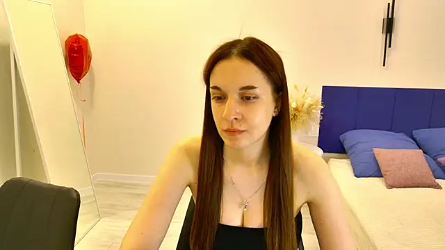 Ola Queen online show from April 2026 05:13:02 PM