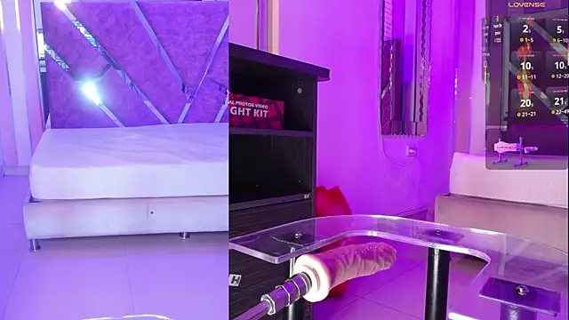 KateLovings online show from April 2026 08:24:02 PM