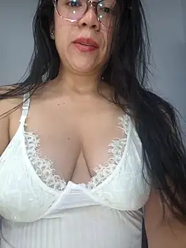 Snapshot of Aila_Phone chatting on March 2026 05:57:01 AM Aila Phone online show from March 2026 05:57:01 AM