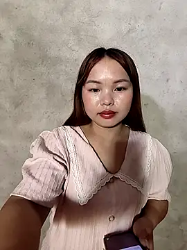 Snapshot of Mina_xYx chatting on April 2026 11:59:01 PM Mina xYx online show from April 2026 11:59:01 PM