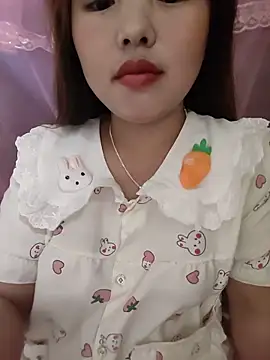 Mina xYx online show from May 2026 07:04:02 AM