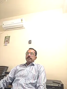 Snapshot of biger_top chatting on July 2026 02:17:02 AM biger top online show from July 2026 02:17:02 AM