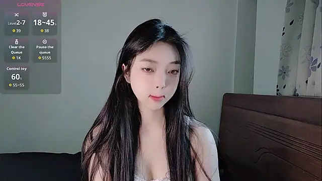 oblakitty  online show from April 2026 12:43:02 AM