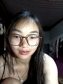 emmasexy2k online show from April 2026 01:47:02 AM