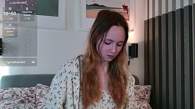 Snapshot of Bethany_sparkle chatting on April 2026 06:51:02 AM Bethany sparkle online show from April 2026 06:51:02 AM