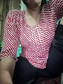 model seela online show from April 2026 04:23:01 PM