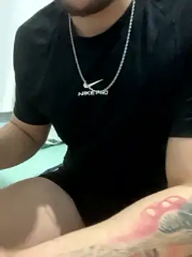 Snapshot of cinoo34 chatting on March 2026 05:18:02 PM cinoo34 online show from March 2026 05:18:02 PM