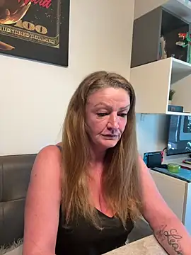 Milf-Gabi online show from May 2026 01:06:01 PM