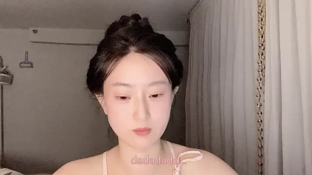 1X-yiyi online show from June 2026 03:06:02 PM