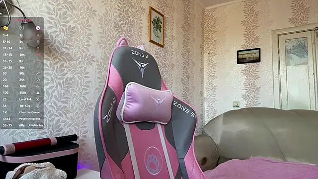 AnnWaddie online show from March 2026 10:20:02 AM