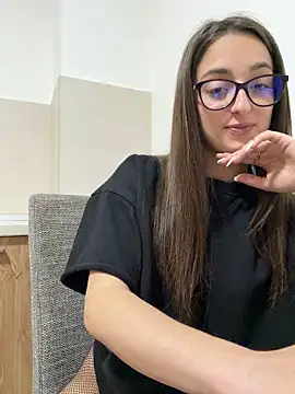 Snapshot of BiancaCharm chatting on March 2026 11:30:02 PM BiancaCharm online show from March 2026 11:30:02 PM