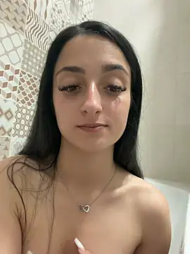 Snapshot of BiancaCharm chatting on May 2026 09:01:02 PM BiancaCharm online show from May 2026 09:01:02 PM