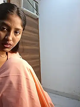Pari lovers online show from June 2026 02:34:02 PM