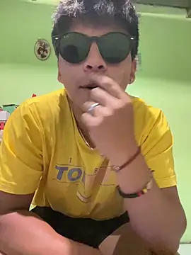 Arley-Arley1 online show from March 2026 04:27:01 AM