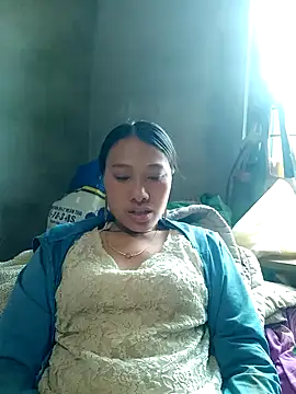 Snapshot of Leiley_98 chatting on March 2026 05:46:01 AM Leiley 98 online show from March 2026 05:46:01 AM