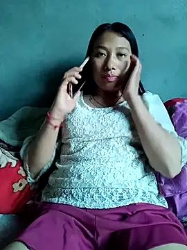 Snapshot of Leiley_98 chatting on April 2026 01:25:01 AM Leiley 98 online show from April 2026 01:25:01 AM