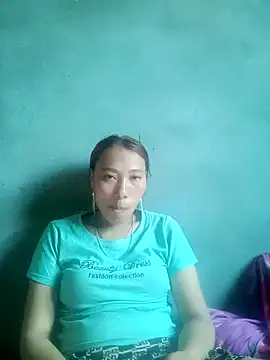 Snapshot of Leiley_98 chatting on May 2026 06:11:01 AM Leiley 98 online show from May 2026 06:11:01 AM