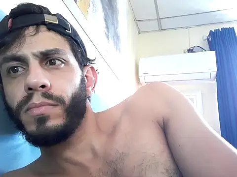 LatinBigClouds22cm online show from March 2026 05:49:01 PM