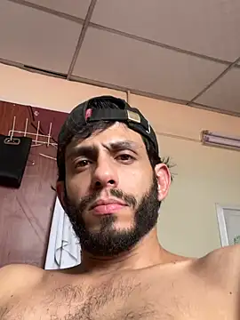 LatinBigClouds22cm online show from March 2026 06:44:02 PM