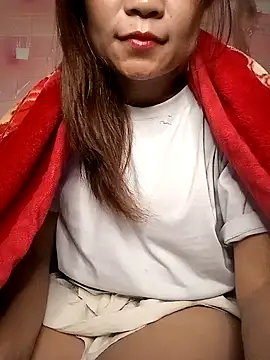 Snapshot of maymay121 chatting on March 2026 08:24:01 PM maymay121 online show from March 2026 08:24:01 PM