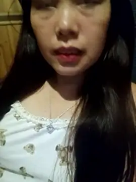 Snapshot of Abi-ni chatting on March 2026 02:10:02 PM Abi-ni online show from March 2026 02:10:02 PM