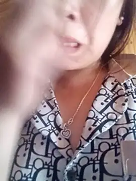 Snapshot of Abi-ni chatting on April 2026 11:59:02 PM Abi-ni online show from April 2026 11:59:02 PM