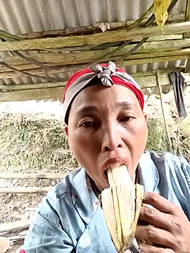 NIANIAKUTE online show from March 2026 03:41:02 AM