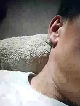 NIANIAKUTE online show from April 2026 12:32:01 PM