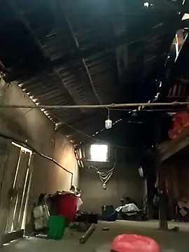 NIANIAKUTE online show from April 2026 12:38:01 AM