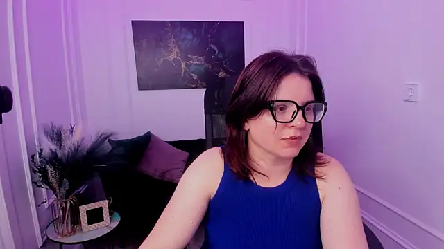 Snapshot of AmeliaDateri chatting on March 2026 07:24:02 PM AmeliaDateri online show from March 2026 07:24:02 PM