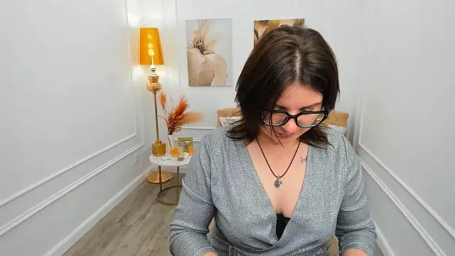 Snapshot of AmeliaDateri chatting on April 2026 06:57:02 PM AmeliaDateri online show from April 2026 06:57:02 PM