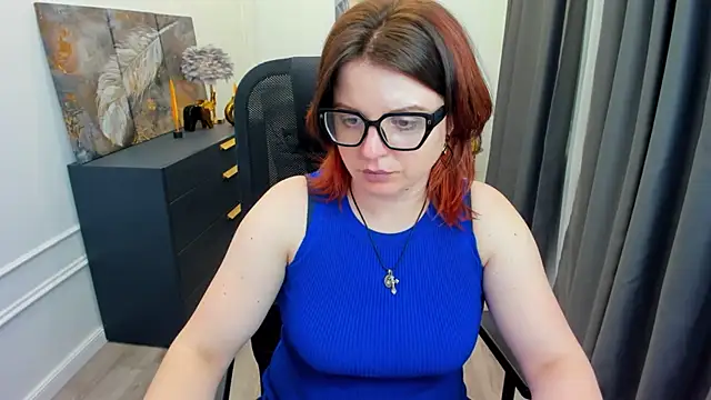 Snapshot of AmeliaDateri chatting on April 2026 11:39:02 AM AmeliaDateri online show from April 2026 11:39:02 AM