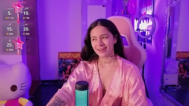 Snapshot of Oliviasims chatting on April 2026 10:48:02 PM Oliviasims online show from April 2026 10:48:02 PM