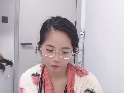 Snapshot of MIAOMIAO-666 chatting on April 2026 01:20:01 PM MIAOMIAO-666 online show from April 2026 01:20:01 PM