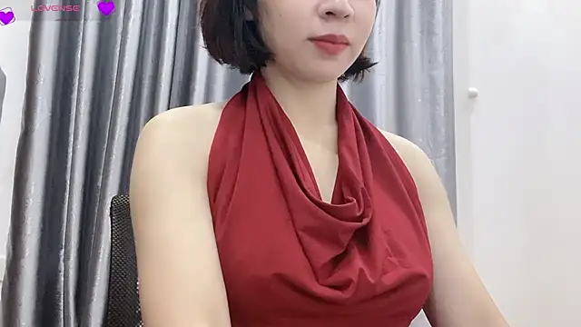 Snapshot of Ryo-Jisoo chatting on April 2026 01:45:01 AM Ryo-Jisoo online show from April 2026 01:45:01 AM